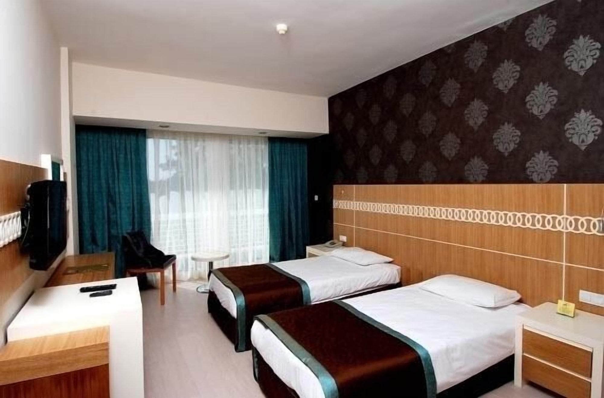 Nashira City Resort Hotel Antalya Exteriör bild