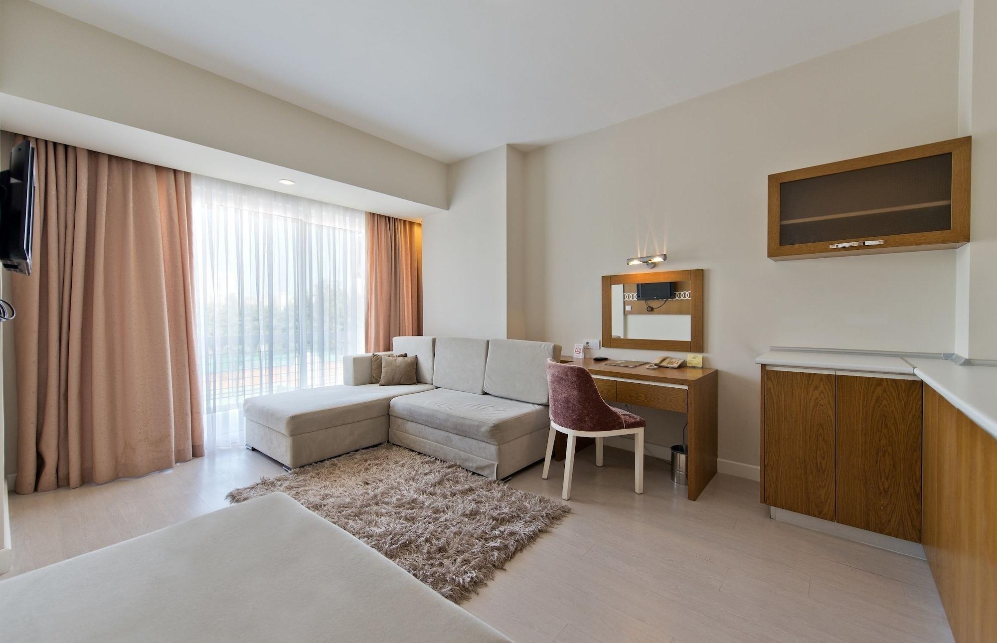 Nashira City Resort Hotel Antalya Exteriör bild