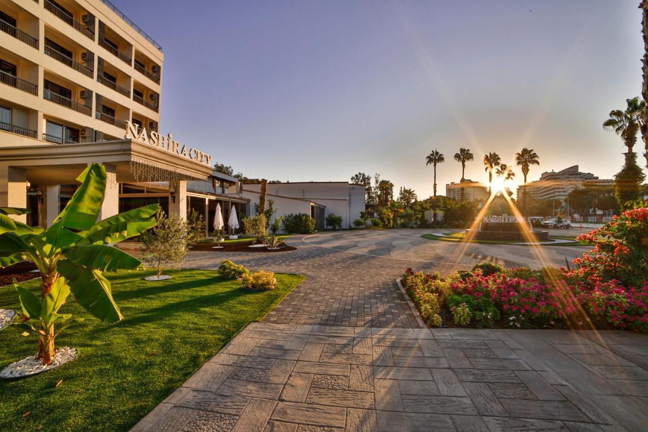 Nashira City Resort Hotel Antalya Exteriör bild