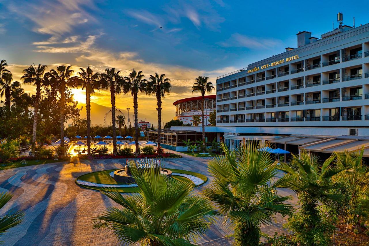 Nashira City Resort Hotel Antalya Exteriör bild