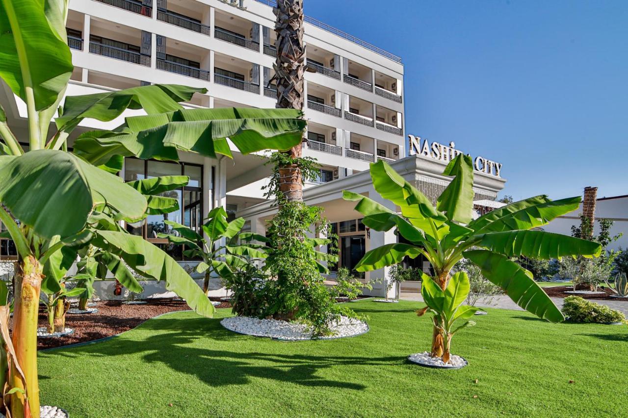 Nashira City Resort Hotel Antalya Exteriör bild