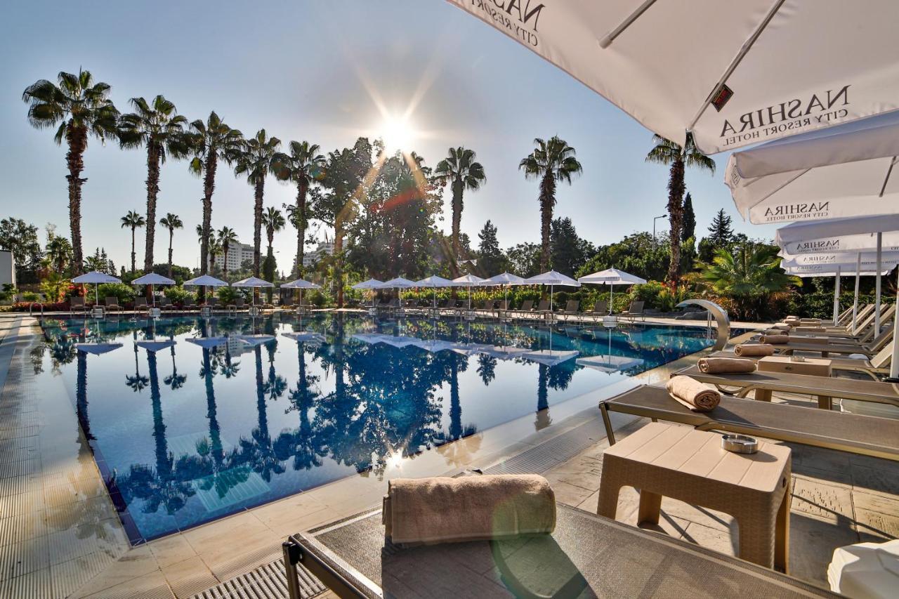 Nashira City Resort Hotel Antalya Exteriör bild