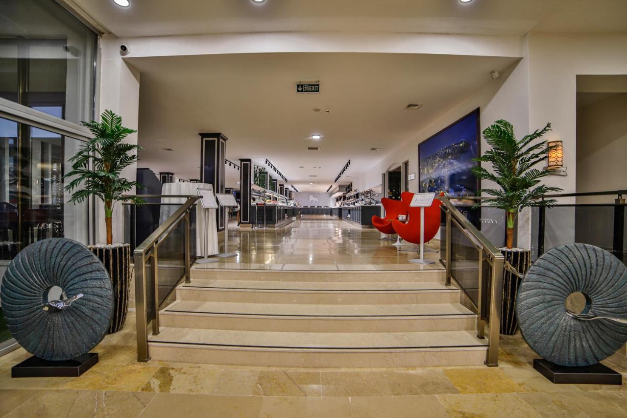 Nashira City Resort Hotel Antalya Exteriör bild